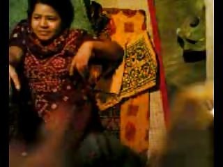 ऑनलाइन पोर्न सेक्स भारतीय देसी युगल छिपे हुए कैम सेक्स कैम सेक्स कैम