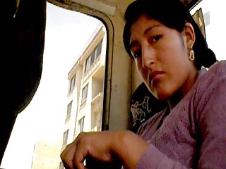 New porn tube चमकती पेरू में फ्लैशर la tina