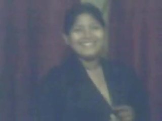 22 चाचा कमबख्त गोल-मटोल प्यारी लड़की बहुत गर्म गलफुला कमबख्त