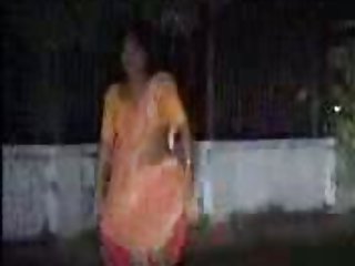 लड़की चूसने मुर्गा भारतीय